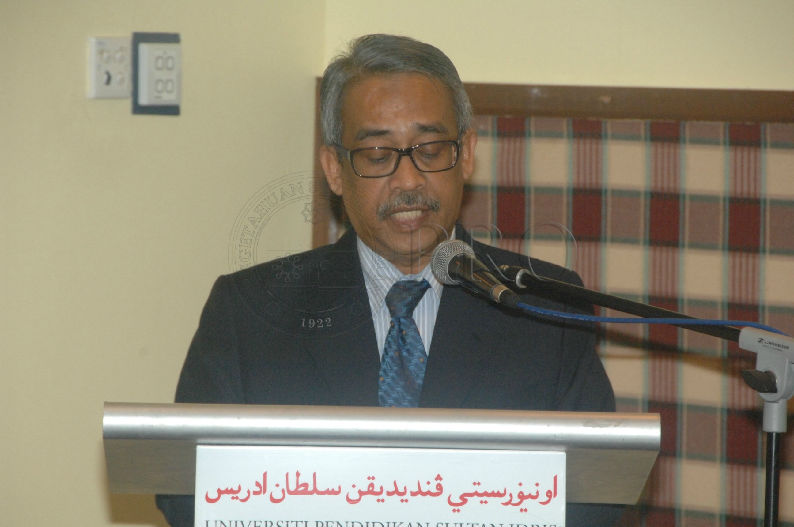 PRO 14 33 WACANA FBA 0142